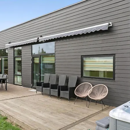 Casa vacanze Lovely In Vaeggerlose With Sauna